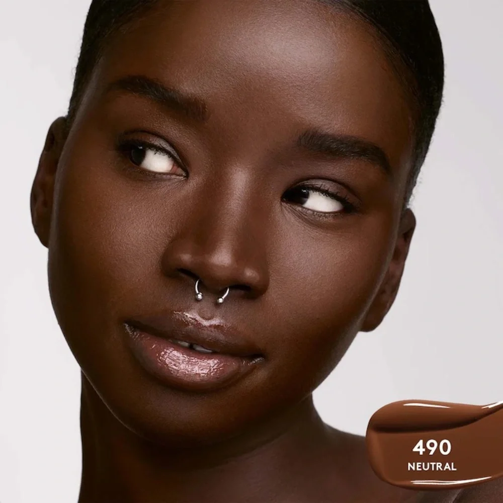 Fenty Beauty Soft’Lit Naturally Luminous Hydrating Longwear Foundation Shade 490